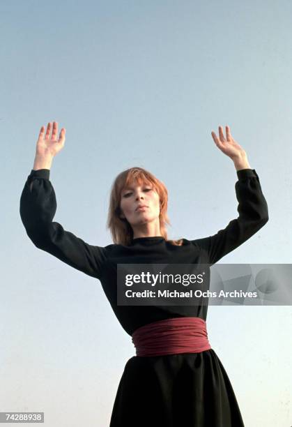 Singer and entertainer Nico poses for a portrait session in circa 1967.