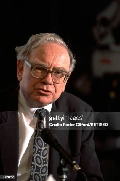 Warren Buffett announces the merger of Disney and Capital Cities, July 31, 1995.