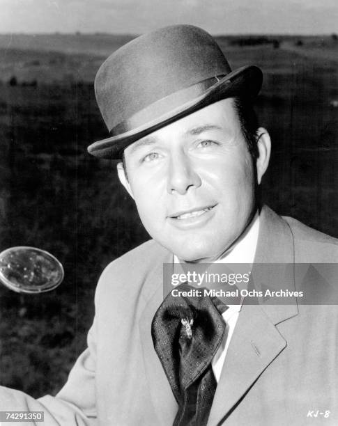 Photo of Jim Reeves Photo by Michael Ochs Archives/Getty Images