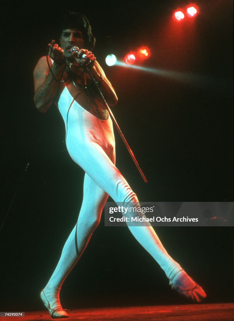 Queen Performing in LA