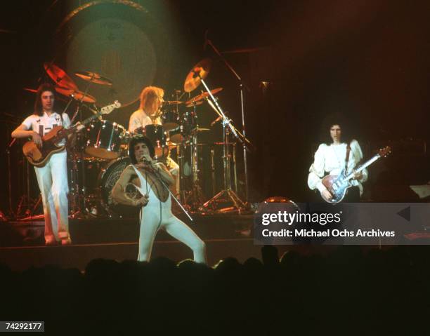 British rock band Queen perform in concert at the Forum on December 22, 1977 in Inglewood, California.