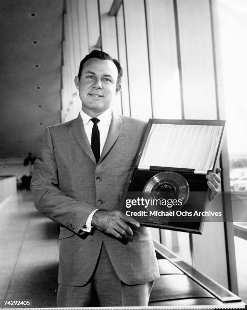 Jim Reeves Actor 813 Jim Reeves Photos & High Res Pictures - Getty Images