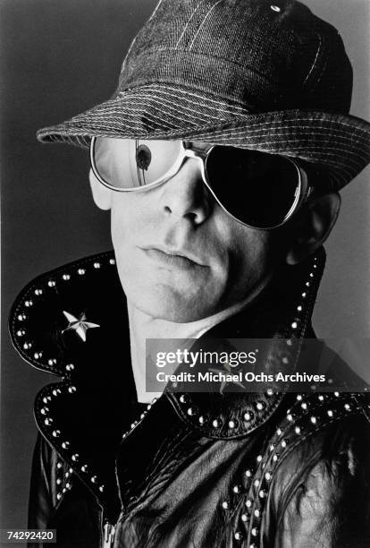 Singer Reed Lou Reed 1973 Photos and Premium High Res Pictures - Getty Images