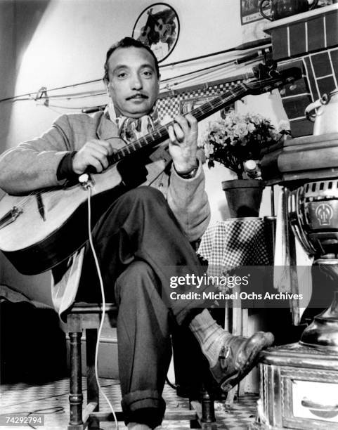 Photo of Django Reinhardt, Django Reinhardt, Paris France Late 1940s Photo by Michael Ochs Archives/Getty Images