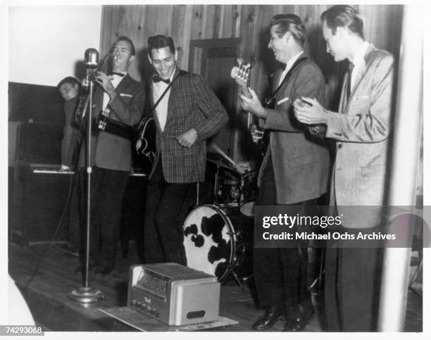 Billy J Riley Billy Riley Photos and Premium High Res Pictures - Getty Images