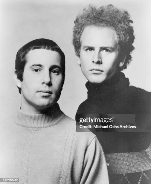 Simon And Garfunkel Photos and Premium High Res Pictures - Getty Images