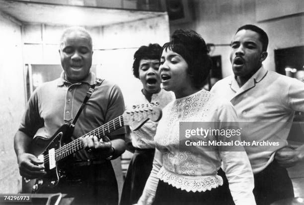 Photo of Staple Singers Photo by Michael Ochs Archives/Getty Images