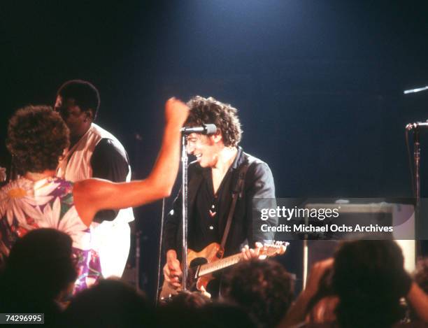 Bruce Springsteen Roxy 1978 2,142 Richard Creamer Stock Photos, High-Res Pictures, and Images ...