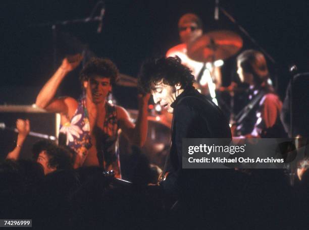 Bruce Springsteen Roxy 1978 2,142 Richard Creamer Stock Photos, High-Res Pictures, and Images ...