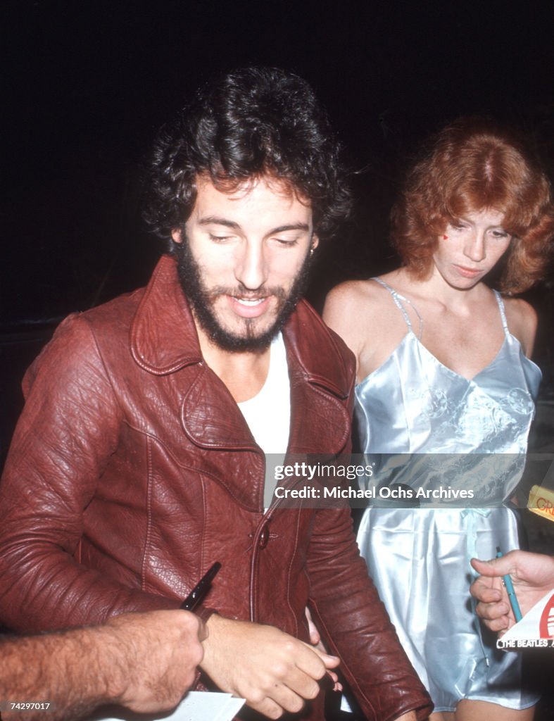 Darvin Rundgren Bruce Springsteen Singer and songwriter Bruce Springsteen and Karen Darvin circa 1975 ...