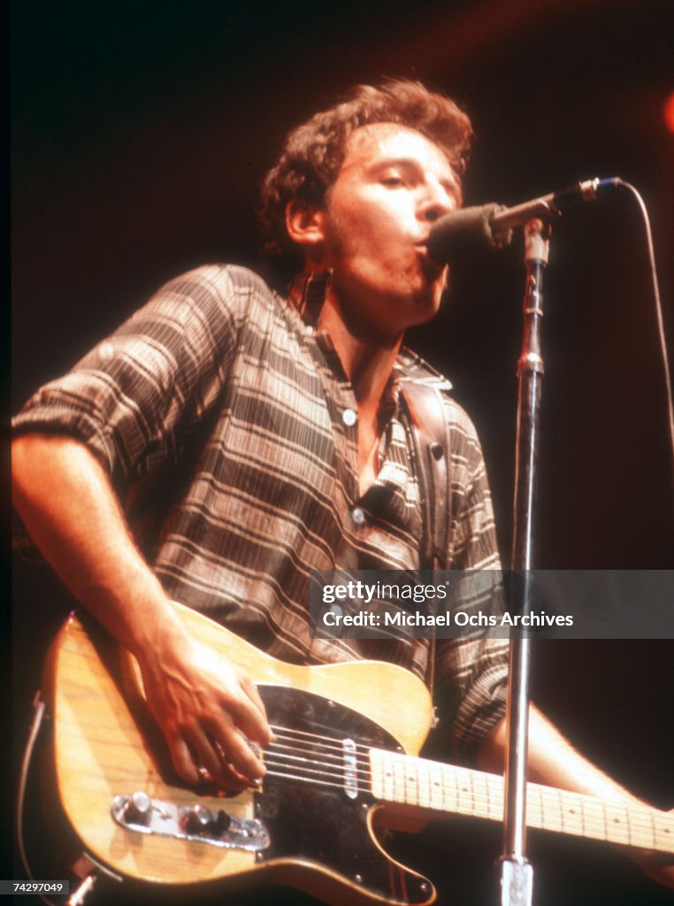 Springsteen 1980 Singer and songwriter Bruce Springsteen performs circa 1980. News Photo ...