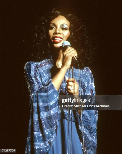 Donna Summer 1970s Photos And Premium High Res Pictures Getty Images donna-summer-1970s-photos-and-premium-high-res-pictures-getty-images
