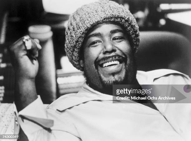 Singer Barry White poses for a portrait in circa 1975.