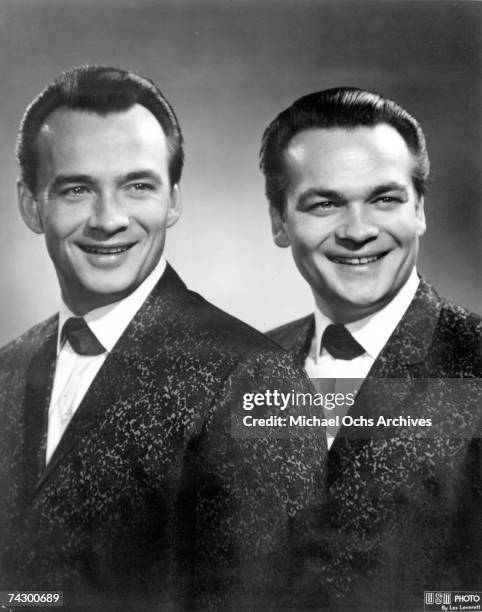 Country music duo The Wilburn Brothers pose for a record company publicity still circa 1965.