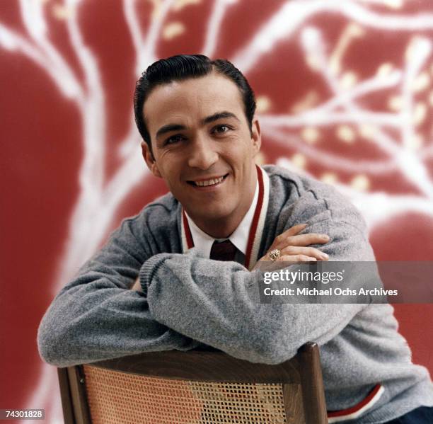 Country singer Faron Young poses for a portrait circa 1965.