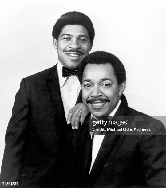 Eldee Singer .. 21 Eldee Stock Photos, High-Res Pictures, and Images - Getty Images