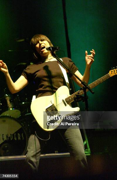 Chrissie Hynde of The Pretenders performs at the Beacon Theater on February 5, 2003 in New York City, New York.