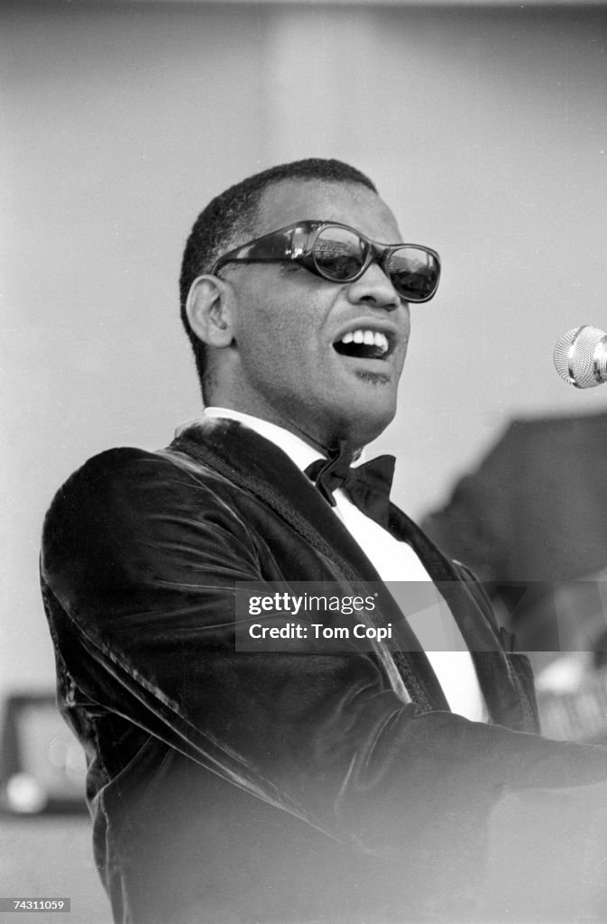 Ray Charles Performing