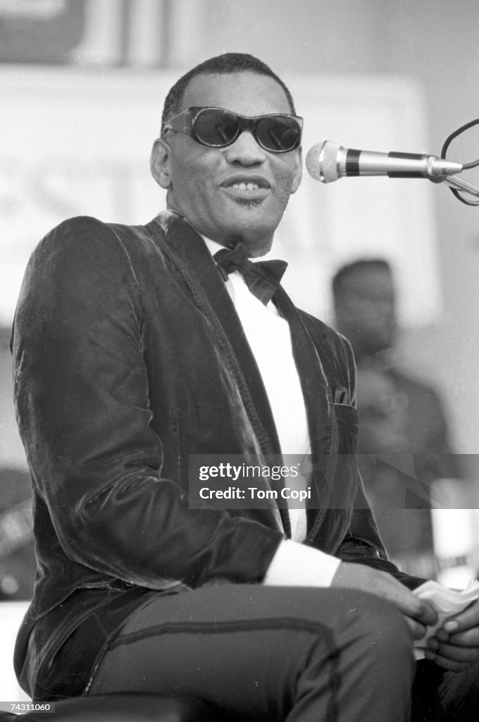 Ray Charles Performing