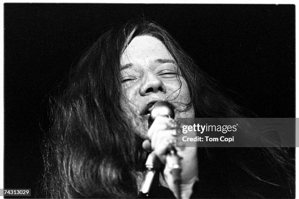 Rock singer Janis Joplin perform at the Crisler Arena at the university of Michigan on March 15, 1969 in Ann Arbor, Michigan.