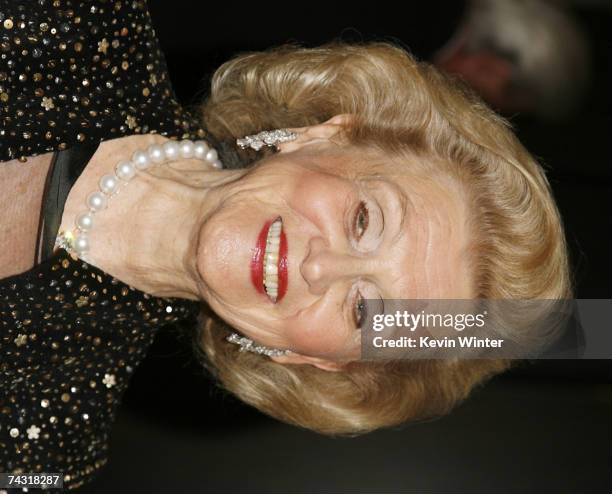 Philanthropist Barbara Davis arrives at the Juvenile Diabetes Research Foundation's 4th Annual Gala Event at the Beverly Hilton Hotel on May 24, 2007...