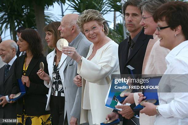 Member of the European Commission, responsible for Information Society and Media Viviane Reding poses 26 May 2007 with Portuguese Culture minister...