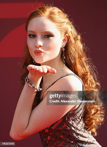 Model Barbara Meier arrives for the 'Blaue Panther' Bavarian Television Award 2007 Ceremony at the Prinzregenten Theater on May 25, 2007 in Munich,...