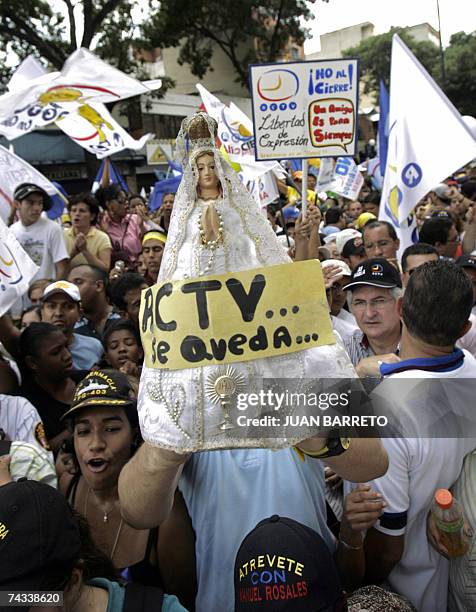 316 Mary Chavez Photos & High Res Pictures - Getty Images