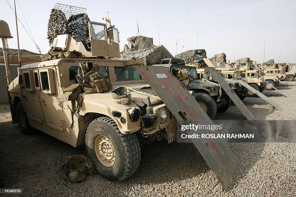 Humvee Lin US marines' humvee armoured vehicles line up at a miltary camp in ...