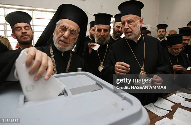 Syrian Orthodox Patriarch Ignatius IV Hazim cast his ballot at a polling station in Damascus, 27 May 2007. Syrians were voting today in a no-contest...