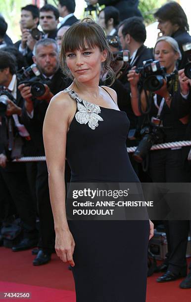 French actress Sophie Duez poses 27 May 2007 upon arriving at the Festival Palace in Cannes, southern France, to attend the Closing ceremony of the...