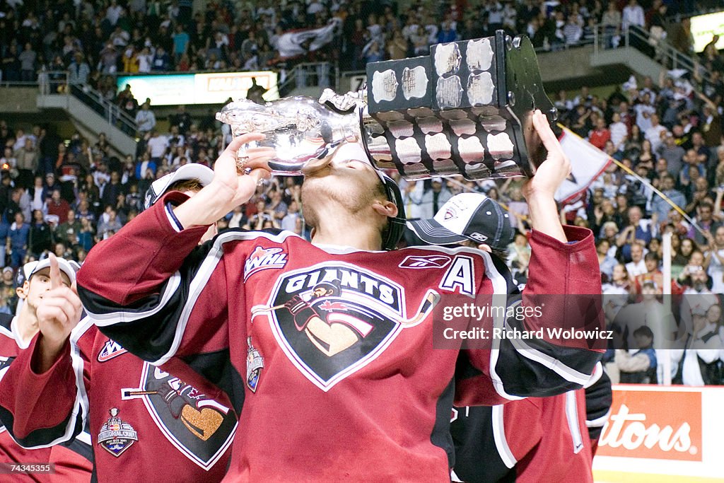 Vancouver Giants v Medicine Hat Tigers