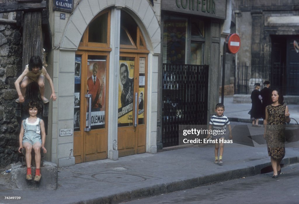 Parisian Children