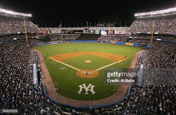 General view shows the scoreboard during the New York Yankees game against the Boston Red Sox on May 23, 2007 at Yankee Stadium in The Bronx, New...