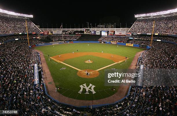 General view shows the scoreboard during the New York Yankees game against the Boston Red Sox on May 23, 2007 at Yankee Stadium in The Bronx, New...