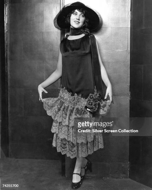Canadian actress Fay Wray , circa 1925.