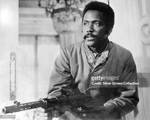 American actor Richard Roundtree in a scene from 'Shaft In Africa', directed by John Guillermin, 1973.