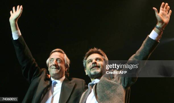 Buenos Aires, ARGENTINA: El presidente de Argentina Nestor Kirchner asiste y da su apoyo a Daniel Filmus, candidato a Jefe de Gobierno de Buenos...