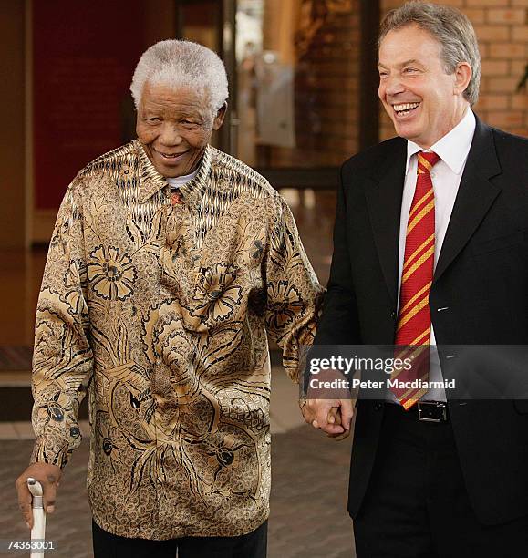 97 Tony Blair Embarks On Tour Of Africa Stock Photos, High-Res Pictures