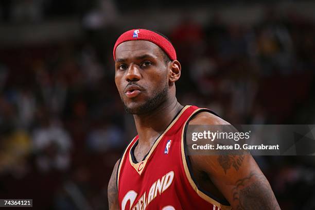 LeBron James of the Cleveland Cavaliers reacts to play during the NBA game against the Philadelphia 76ers at Wachovia Center on April 17, 2007 in...