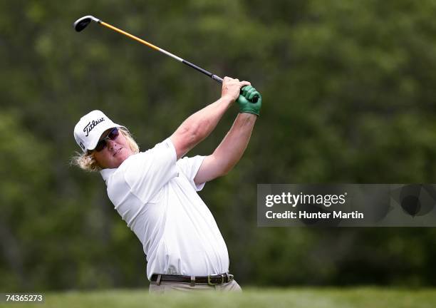 Charley Hoffman hits his tee shot on the 3rd hole during the first round of The Memorial at Muirfield Village Golf Club May 31, 2007 in Dublin, Ohio.