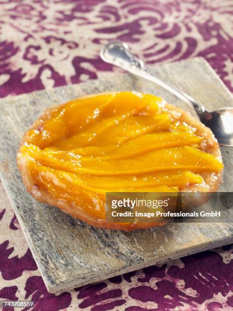 mango tatin tartlet - mango stock pictures, royalty-free photos & images