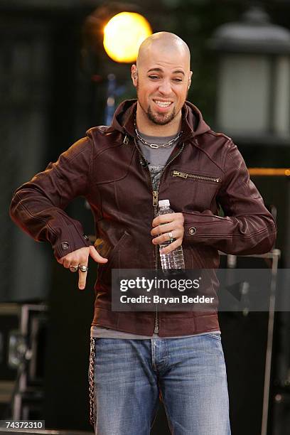 Musician Chris Daughtry performs on ABC's Good Morning America at Bryant Park on June 1, 2007 in New York City.