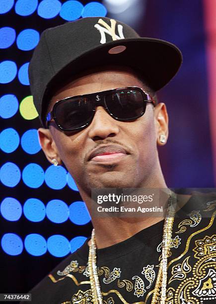 Fabolous Rapping 47 74361816 Stock Photos, High-Res Pictures, and Images - Getty Images