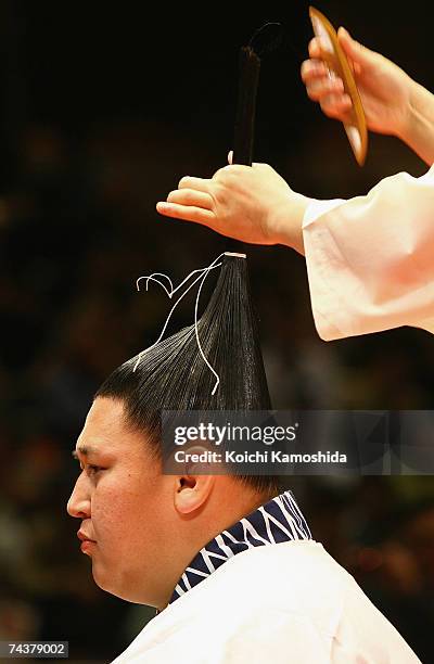54 Sumo Wrestler Hair Stock Photos, High-Res Pictures, and Images ...