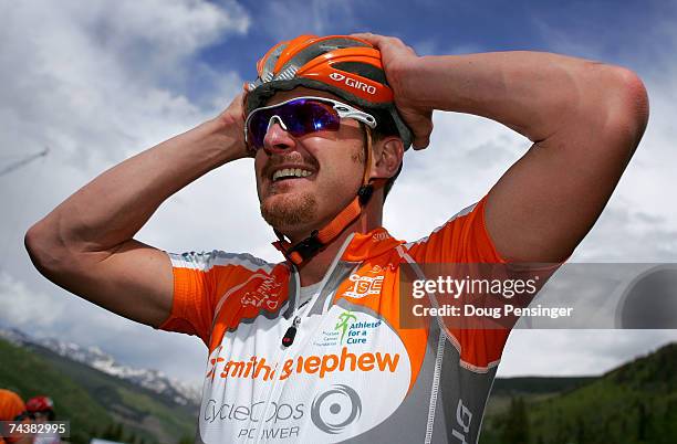 Floyd Landis of San Diego, California prepares to compete in the Nature Valley Mountain Bike Championship as a member of Athletes For A Cure during...