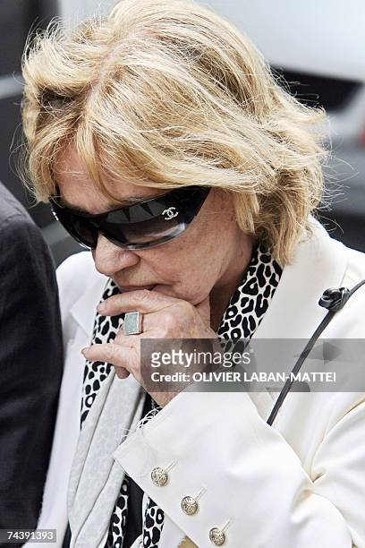 French actresse Jeanne Moreau leaveS the church after the funeral of French actor and filmmaker Jean-Claude Brialy, in Paris 04 June 2007. Brialy,...