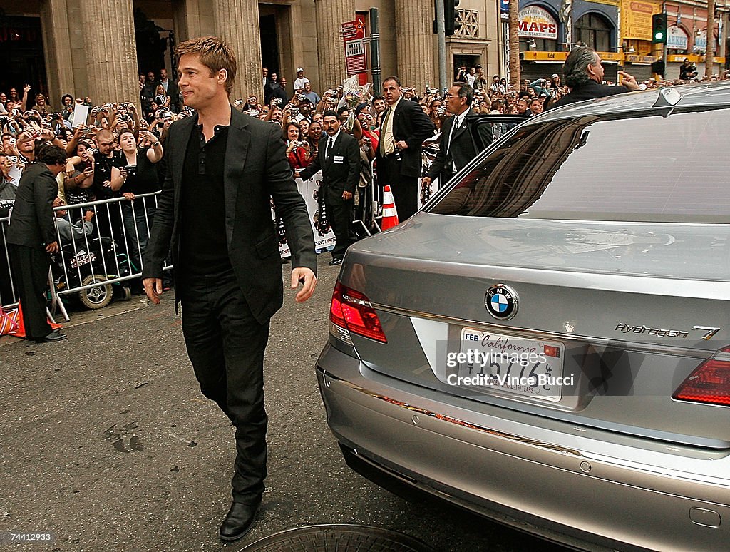 Warner Bros. Premiere of "Ocean's 13" - Arrivals
