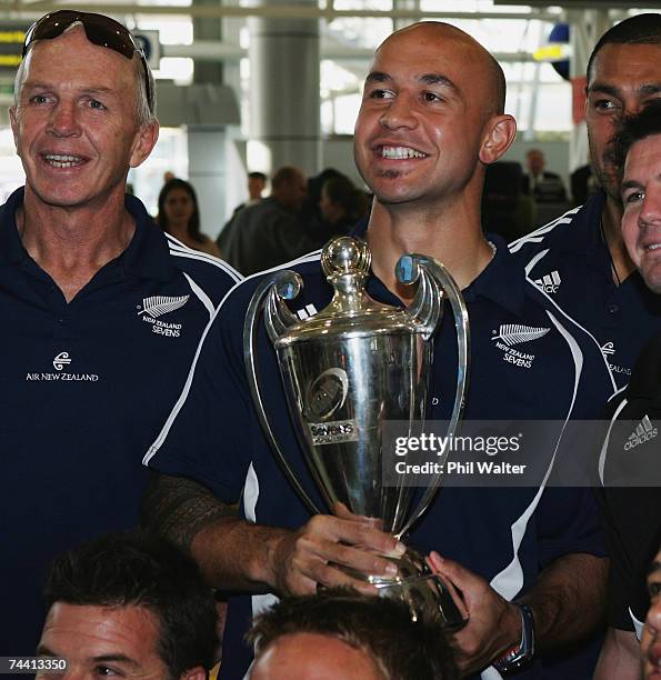 244 Coach Gordon Tietjens Photos & High Res Pictures Getty Images