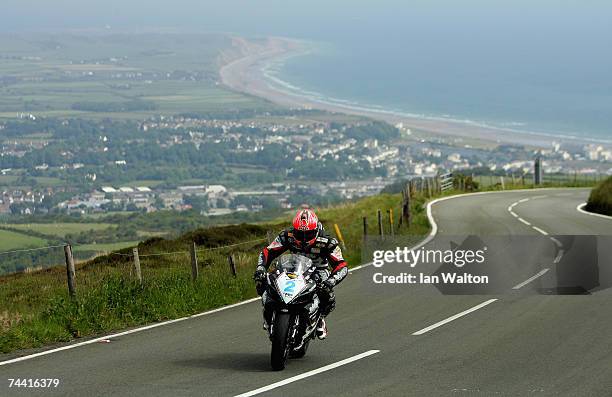 Adrian Archibald in action through Guthries during the PokerStars TT Supersport Junior race at the Isle of Man TT Races on Jun 6, 2007 in Isle of Man.